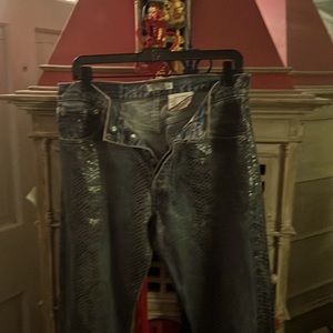 Authentic Levi’s Strauss Snake skin look jeans sz 31